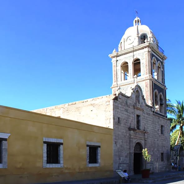 Visitar el Museo de las Misiones Jesuíticas – LORETO, PLAYAS